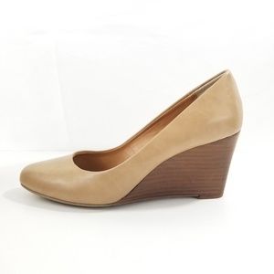 Nude Wedges